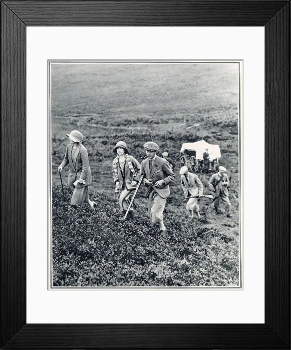 Framed Print : Royal visitors on the moors at Glamis, 1923 Framed Print : Royal visitors on the moors at Glamis, 1923
