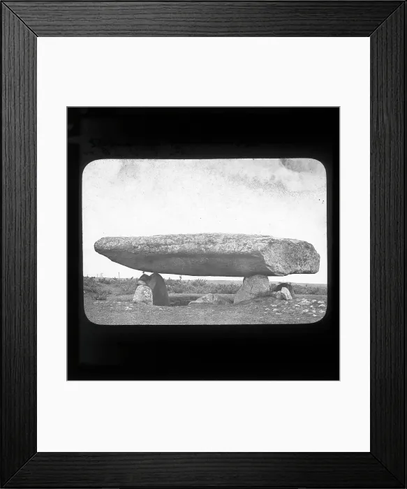 Framed Print : Table des Marchand Framed Print : Table des Marchand