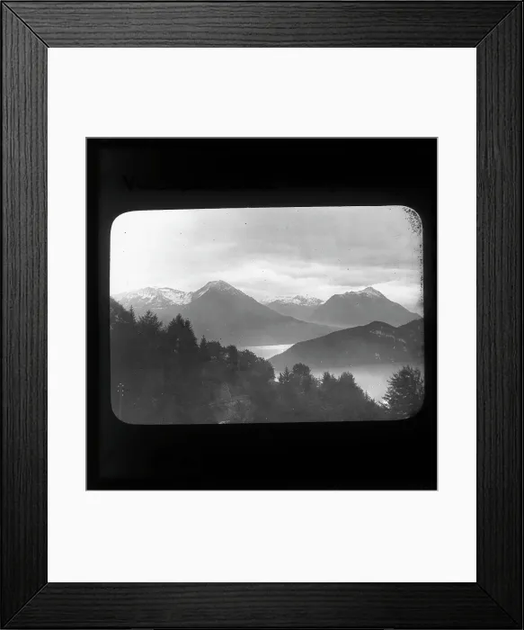 Framed Print : Lake Lucerne, Switzerland Framed Print : Lake Lucerne, Switzerland