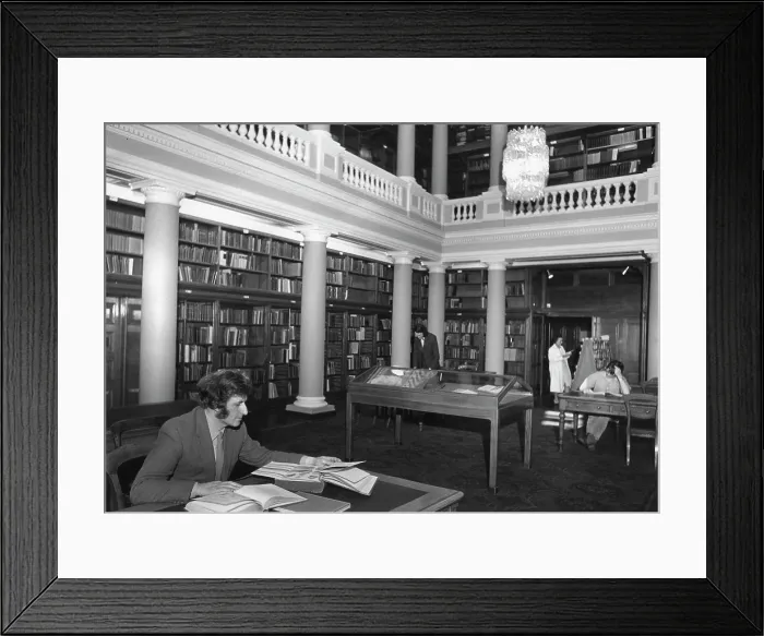 Framed Print : Upper Library, Geological Society, 1972 Framed Print : Upper Library, Geological Society, 1972
