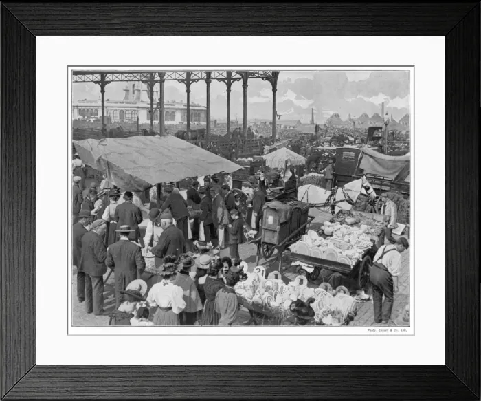 Framed Print : Islington Market, London Framed Print : Islington Market, London
