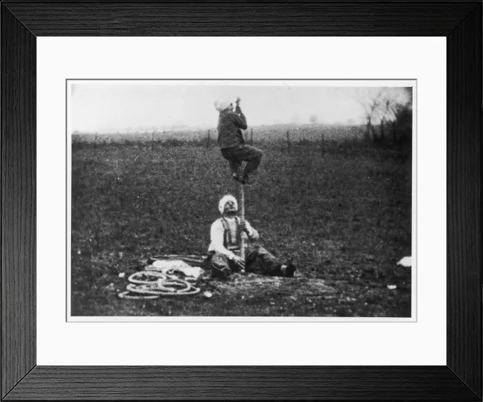 Framed Print : Entertainment / Tricks Framed Print : Entertainment / Tricks