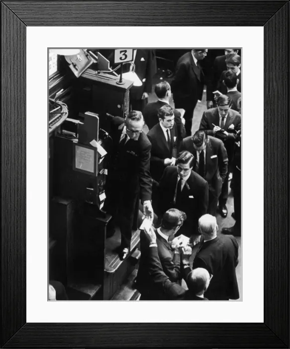 Framed Print : Trading / Stock Exchange Framed Print : Trading / Stock Exchange