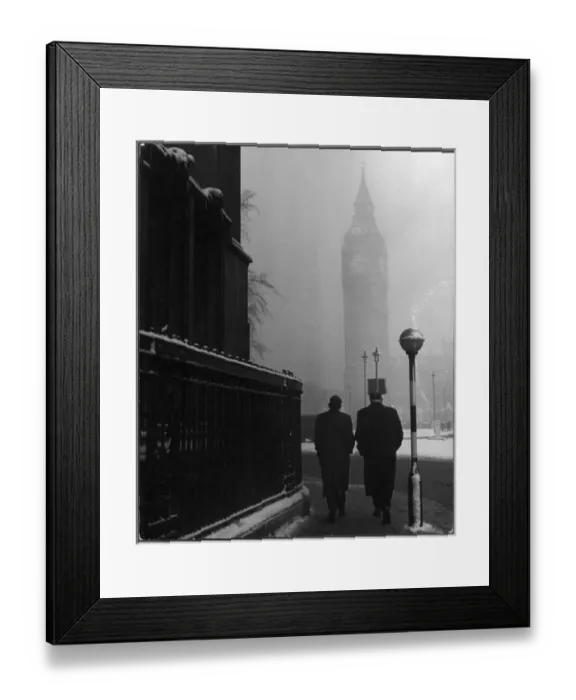 Framed Print : Snowy London Framed Print : Snowy London