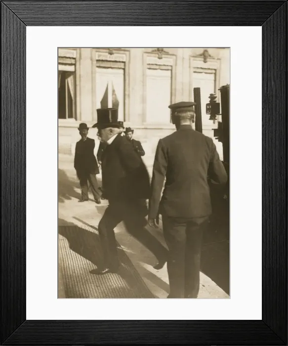 Framed Print : Clemenceau in Paris Framed Print : Clemenceau in Paris