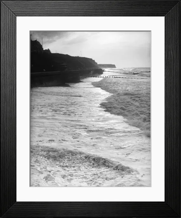 Framed Print : Tide at Cromer Framed Print : Tide at Cromer
