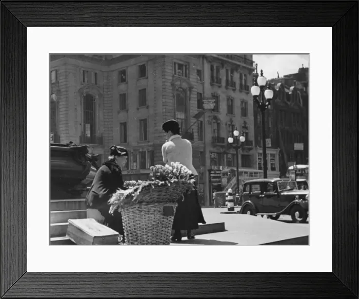 Framed Print : Flower Seller / Piccadilly Framed Print : Flower Seller / Piccadilly