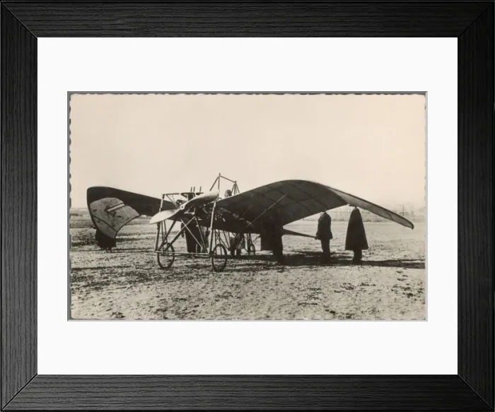 Framed Print : DE LESSEPS FREGATE Framed Print : DE LESSEPS FREGATE