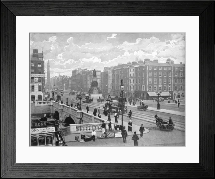 Framed Print : Photo in Dublin / 1900 Framed Print : Photo in Dublin / 1900