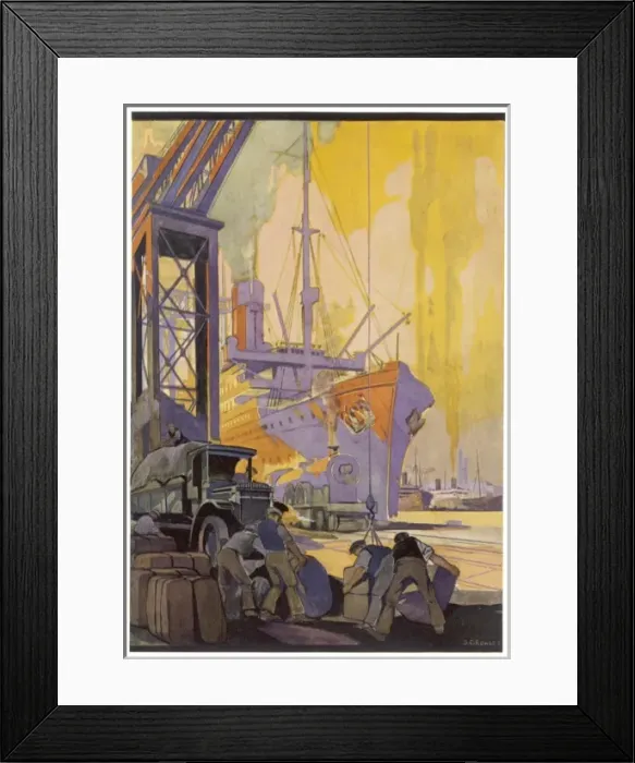 Framed Print : Liner in Harbour Framed Print : Liner in Harbour