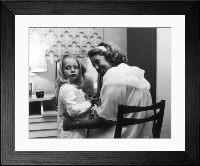 Framed Print : Mother and Daughter Framed Print : Mother and Daughter