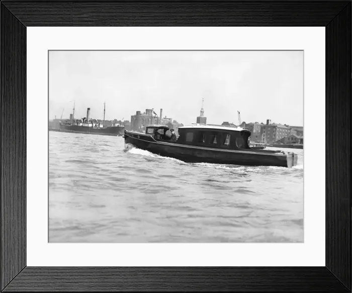 Framed Print : Thames River Police Boat Framed Print : Thames River Police Boat
