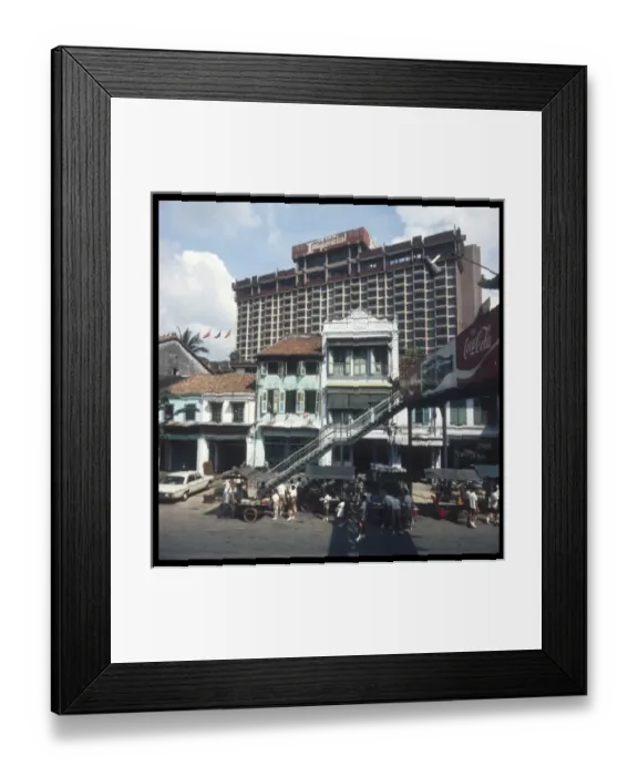 Framed Print : Singapore Clemenceau Framed Print : Singapore Clemenceau