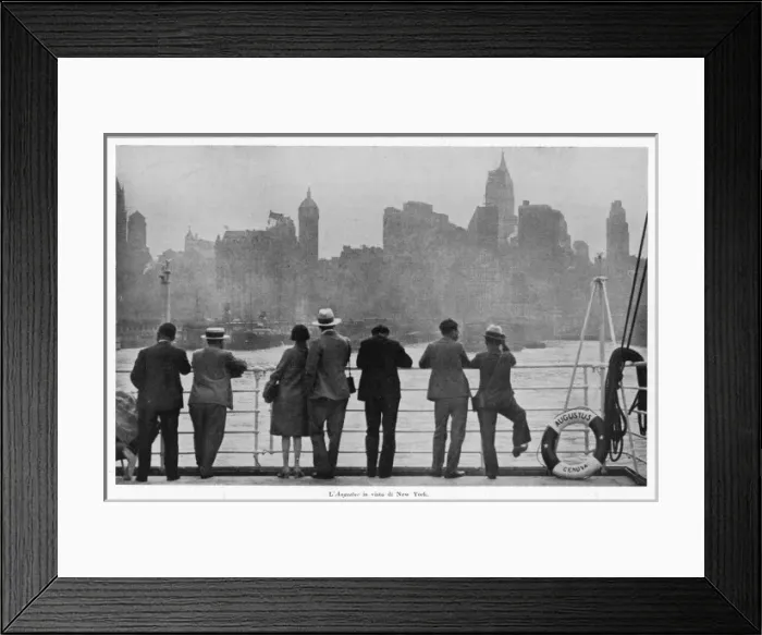 Framed Print : Arriving at New York / 31 Framed Print : Arriving at New York / 31