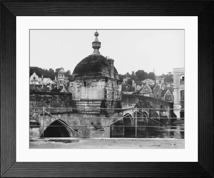 Framed Print : Bradford on Avon Bridge Framed Print : Bradford on Avon Bridge