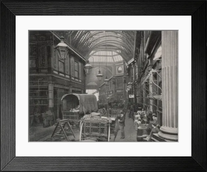 Framed Print : Leadenhall Market 1901 Framed Print : Leadenhall Market 1901