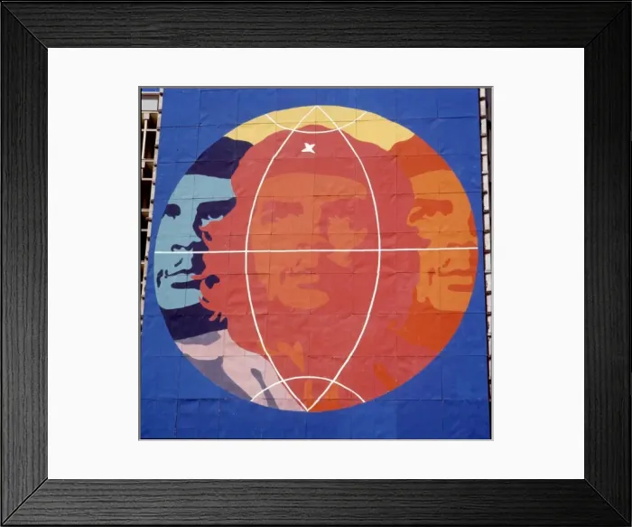 Framed Print : Che Guevara Placard 1983 Framed Print : Che Guevara Placard 1983