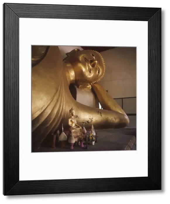 Framed Print : Buddha / Thailand Recline Framed Print : Buddha / Thailand Recline