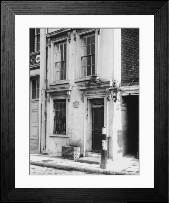 Framed Print : Christopher Wrens House Framed Print : Christopher Wrens House