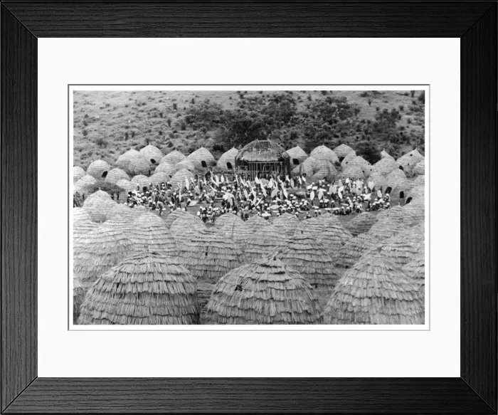 Framed Print : Building / Zulu Settlement Framed Print : Building / Zulu Settlement