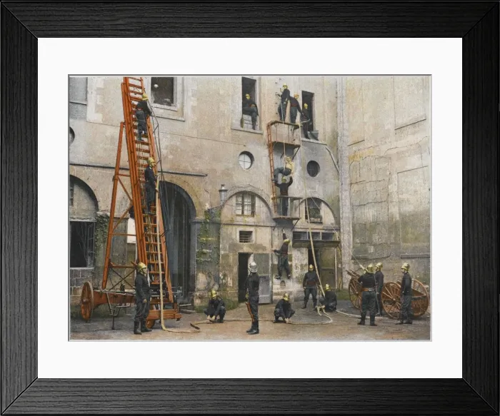 Framed Print : Sapeurs-Pompiers 3 Framed Print : Sapeurs-Pompiers 3