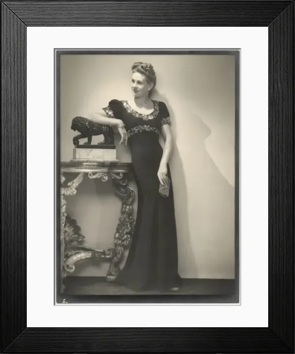 Framed Print : Victor Stiebel / Gown Framed Print : Victor Stiebel / Gown