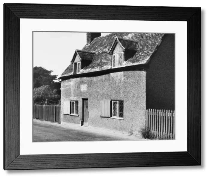 Framed Print : John Bunyans Birthplace Framed Print : John Bunyans Birthplace