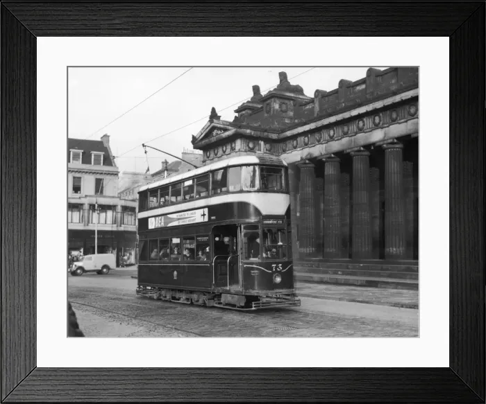 Framed Print : Last Edinburgh Tramcar Framed Print : Last Edinburgh Tramcar