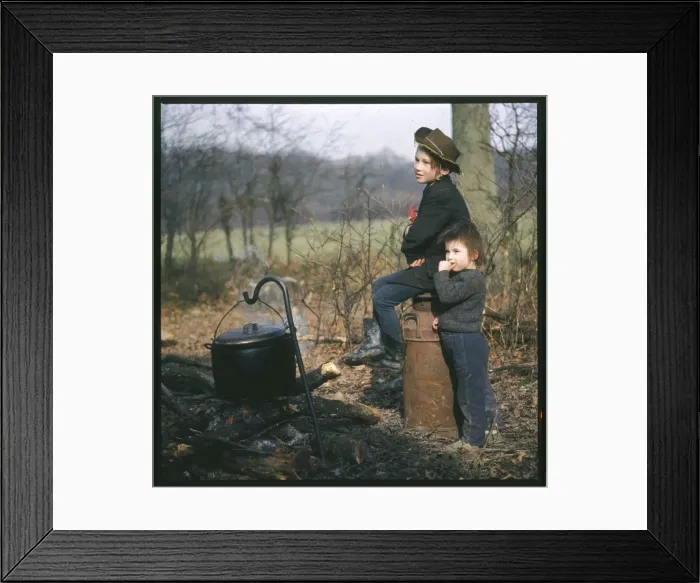 Framed Print : Two Gypsy Children Framed Print : Two Gypsy Children
