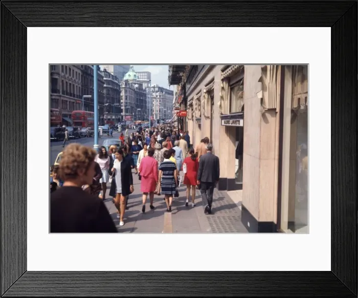 Framed Print : Regent Street 1971 Framed Print : Regent Street 1971