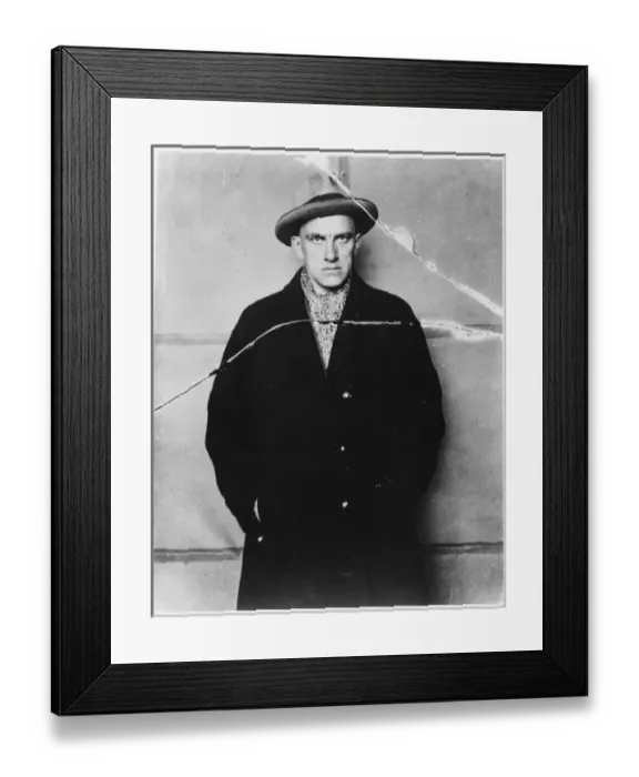 Framed Print : Mayakovsky (Head On) Framed Print : Mayakovsky (Head On)