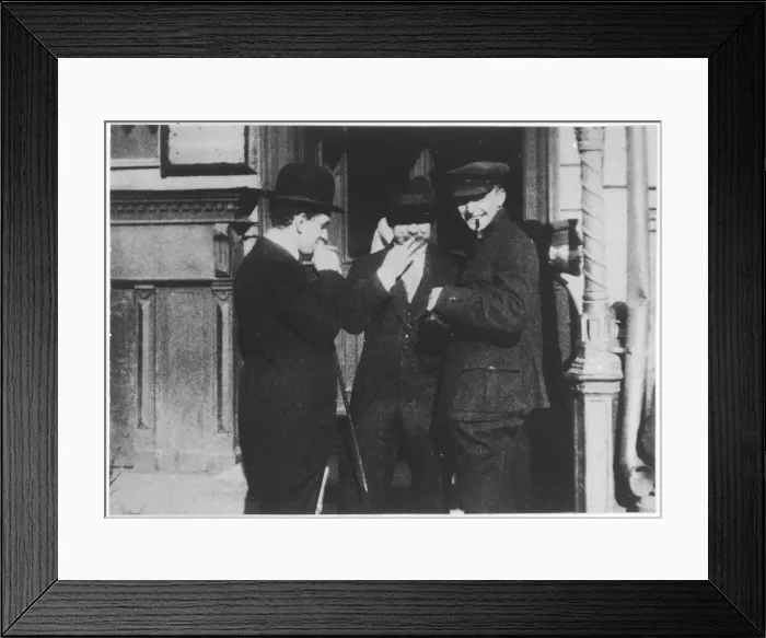 Framed Print : Clerks  /  Russia  /  1917