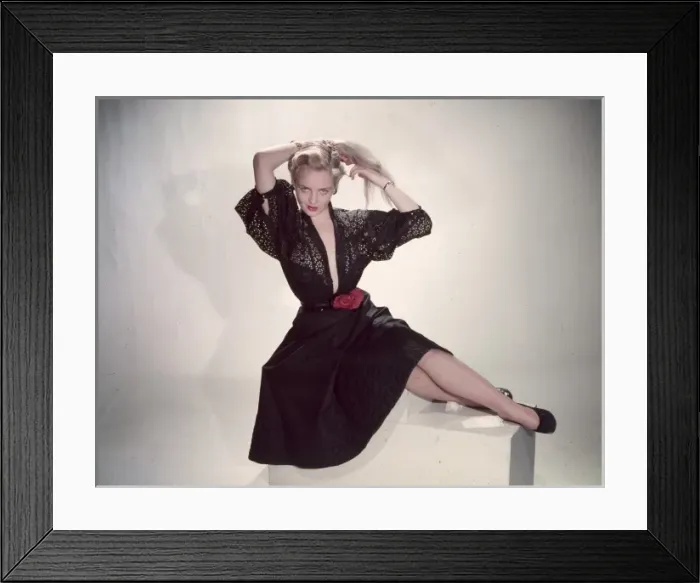 Framed Print : Seductive Woman Framed Print : Seductive Woman