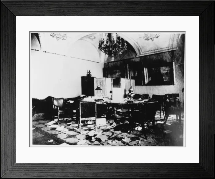 Framed Print : Kerenskys Office Framed Print : Kerenskys Office