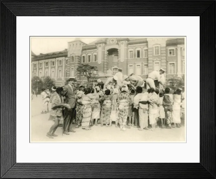 Framed Print : Tokyo Earthquake 1923 Framed Print : Tokyo Earthquake 1923