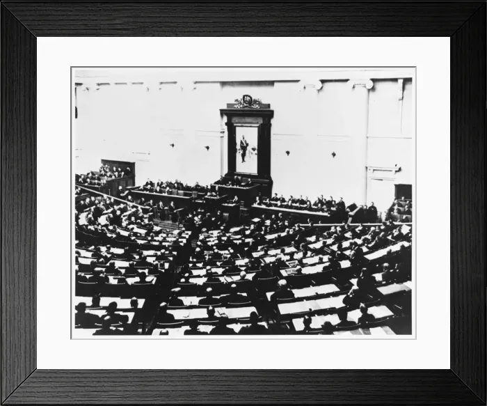 Framed Print : Duma in Session Framed Print : Duma in Session