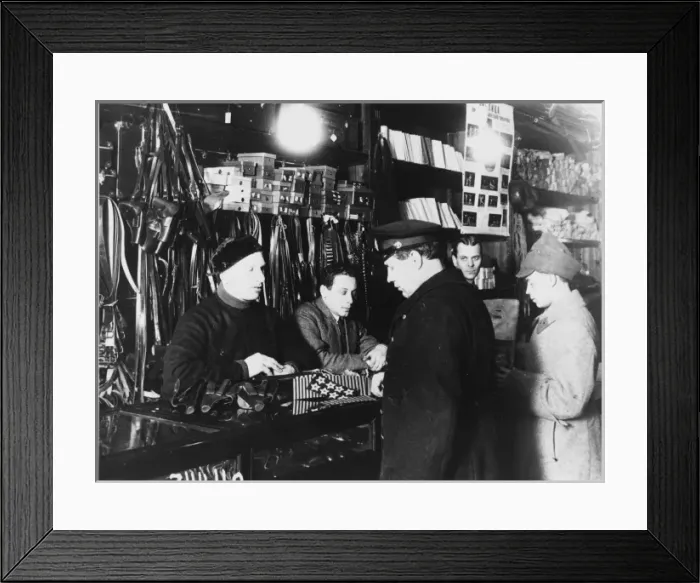 Framed Print : Leningrad Dept. Store Framed Print : Leningrad Dept. Store