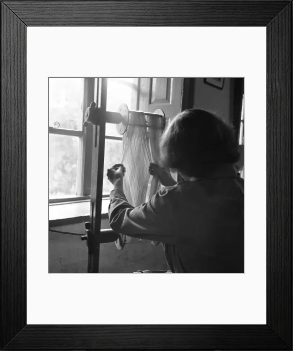 Framed Print : Silk Manufacture Framed Print : Silk Manufacture