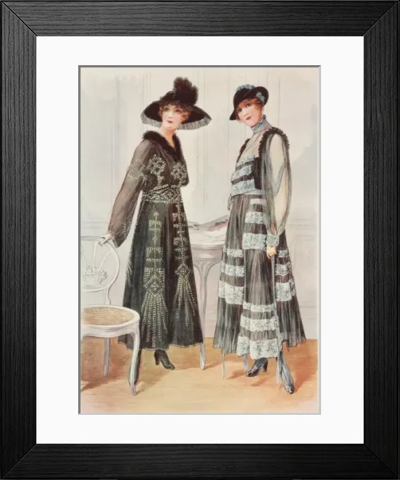Framed Print : Toilettes de Ceremonie Framed Print : Toilettes de Ceremonie