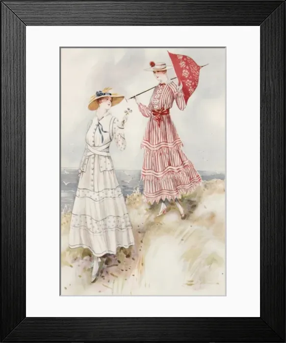 Framed Print : Toilettes de Plage Framed Print : Toilettes de Plage