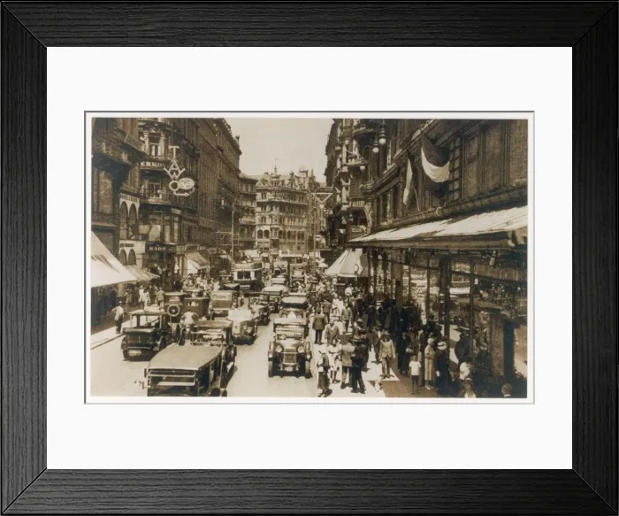 Framed Print : Social / Karntnerstr 1930S Framed Print : Social / Karntnerstr 1930S