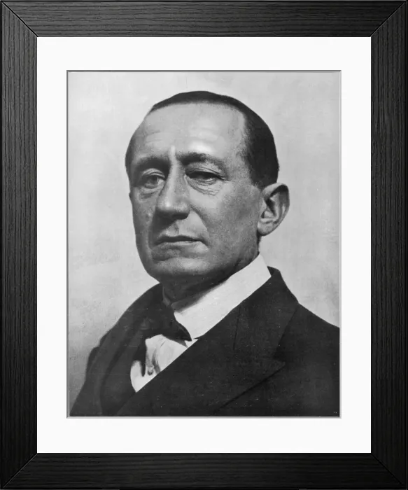 Framed Print : Marconi / Full Face / 1930 Framed Print : Marconi / Full Face / 1930