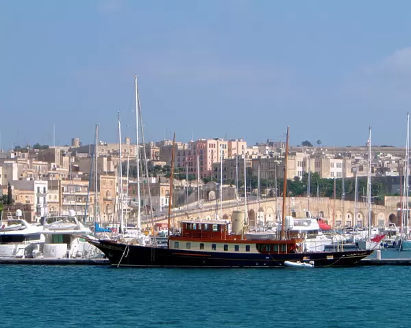 Valletta  /  Malta  /  Yacht