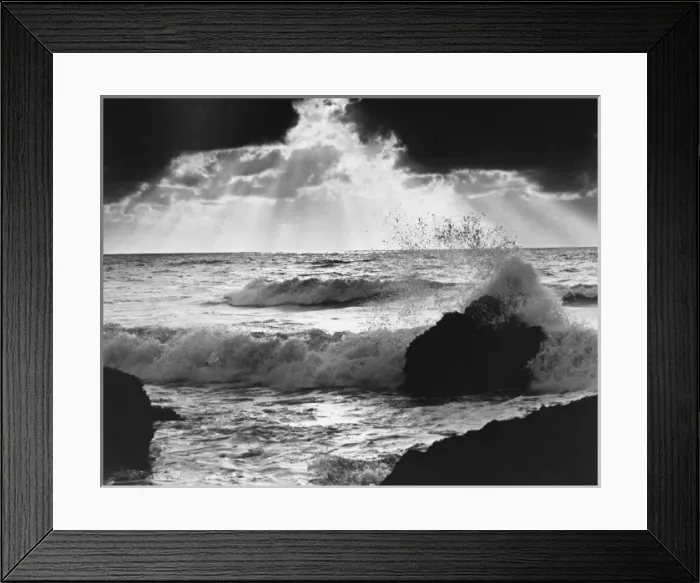 Framed Print : Waves Crashing Framed Print : Waves Crashing