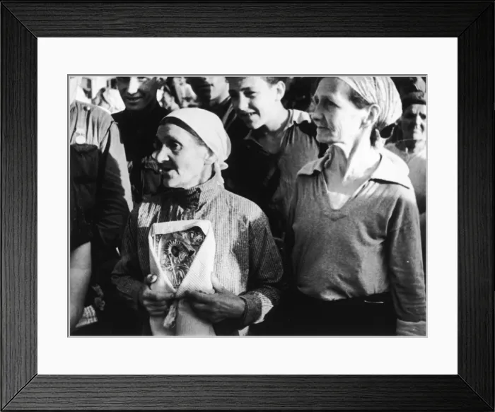 Framed Print : Welcome home Troops Framed Print : Welcome home Troops