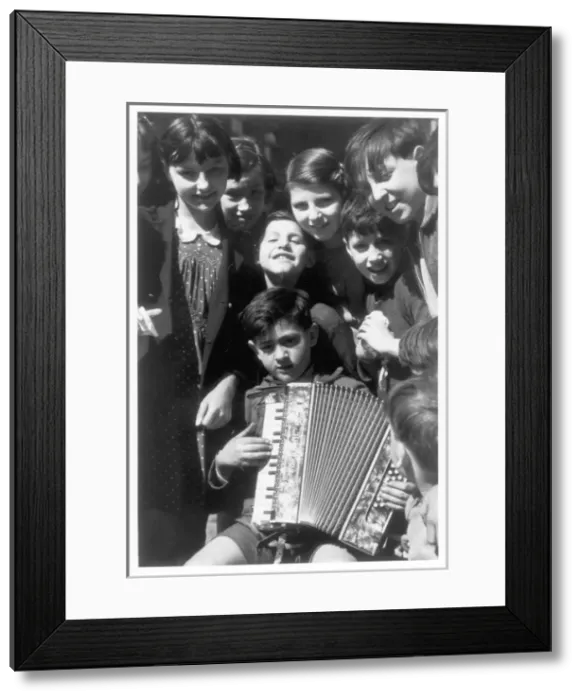 Framed Print : Italian Immigrants Framed Print : Italian Immigrants