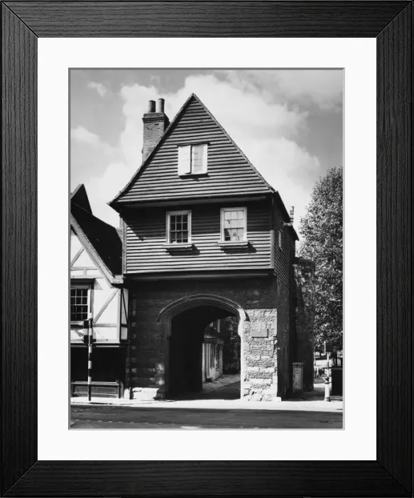 Framed Print : Jaspers Gateway Framed Print : Jaspers Gateway