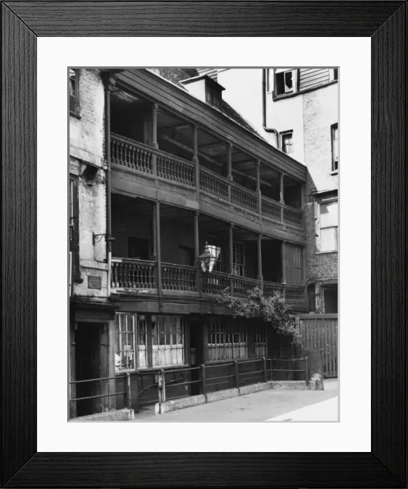 Framed Print : George Inn, Southwark Framed Print : George Inn, Southwark