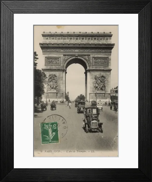Framed Print : Paris / Arc De Triomphe Framed Print : Paris / Arc De Triomphe