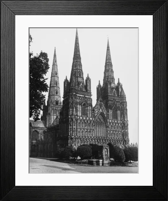 Framed Print : Lichfield Cathedral Framed Print : Lichfield Cathedral